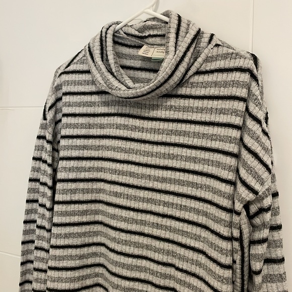 Saturday Sunday  (Anthro) Striped Pippa Hacci Turtleneck Top - Picture 3 of 8